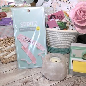 FREE WHEN BUNDLED New Sealed Spritz Bride To Be Pink Sash New in Package Size OS